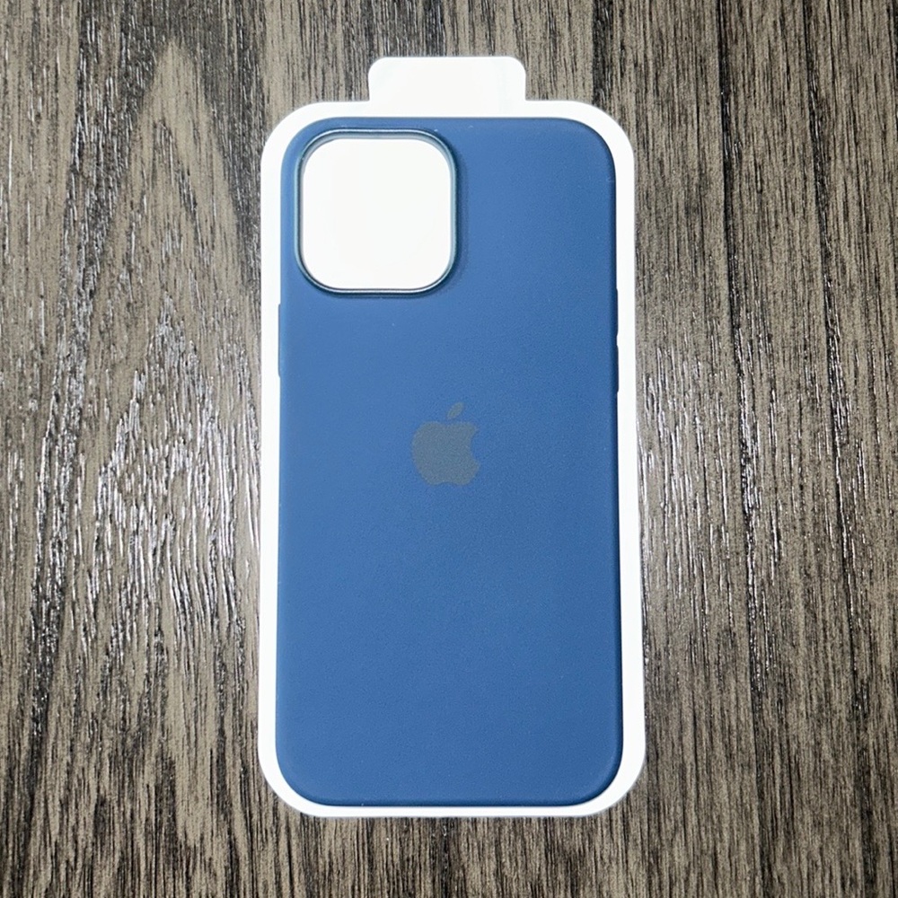 Apple Iphone 13 pro max phone case NEW